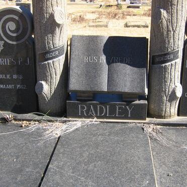 RADLEY Andries P.J. 1866-1962 &amp; Phillipina P. DU PLESSIS 1872-1963