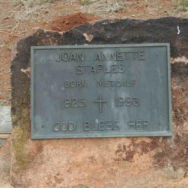 STAPLES Joan Annette nee METCALF 1925-1993