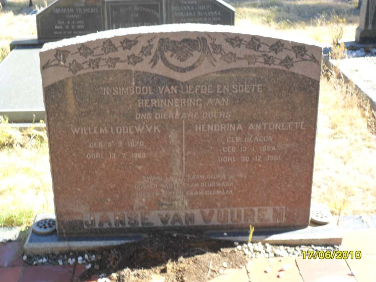 VUUREN Willem Lodewyk, Janse van 1870-1960 &amp; Hendrina Antonette DEACON 1884-1951