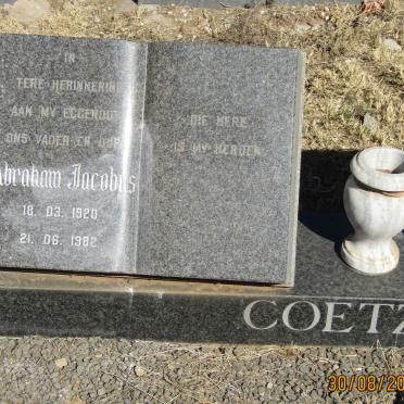 COETZER Abraham Jacobus 1920-1982 &amp; Anna Cecilia MOMBERG 1823-2001