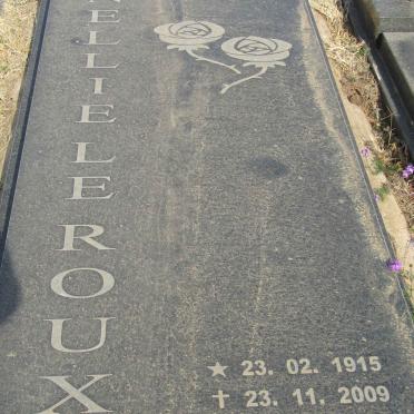 ROUX Nellie, le 1915-2009