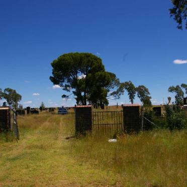 1. Entrance to the cemetery