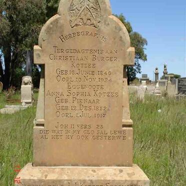 KOTZEE Christiaan Burger 1846-1924 &amp; Anna Sophia PIENAAR 1852-1917
