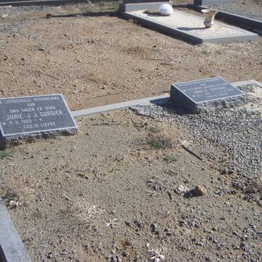 CORDIER Jurie J.J. 1909- &amp; Anna E. 1919-1979