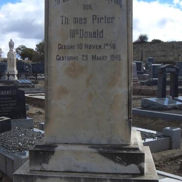 McDONALD Thomas Pieter 1856-1948 &amp; Elizabeth Catharina 1856-1939 