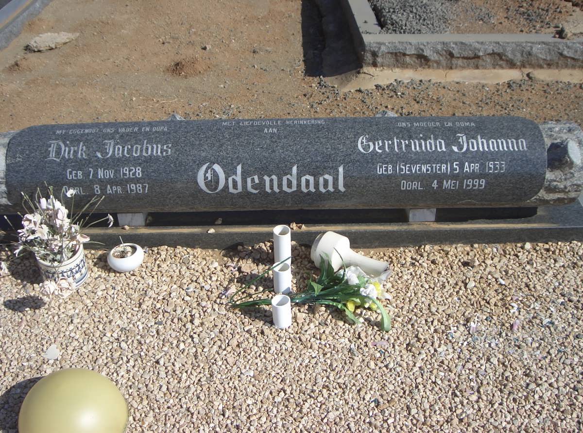 ODENDAAL Dirk Jacobus 1928-1987 &amp; Gertruida Johanna SEVENSTER 1933-1999