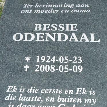 ODENDAAL Bessie 1924-2008