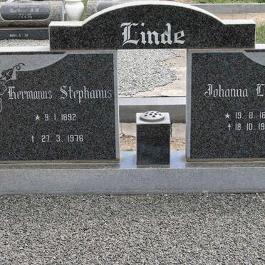LINDE Hermanus Stephanus 1892-1976 &amp; Johanna Louisa 1897-1985
