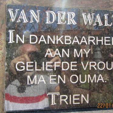 WALT Trien, van der