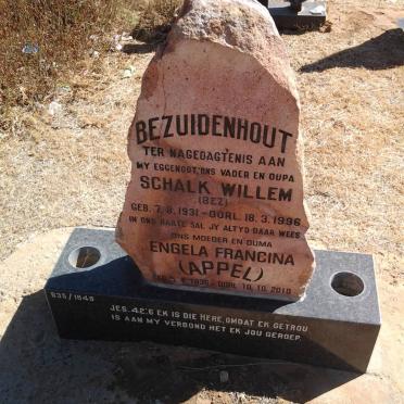 BEZUIDENHOUT Schalk Willem 1931-1996 &amp; Engela Francina 1936-2010