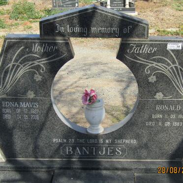 BANTJES Ronald 1925-1983 &amp; Edna Mavis 1927-2006