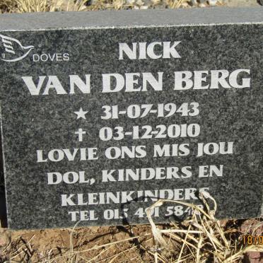 BERG Nick, van den 1943-2010