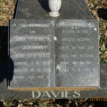 DAVIES William Richard 1921-1999 &amp; Anna Elizabeth Johanna STOFBERG 1926-1993