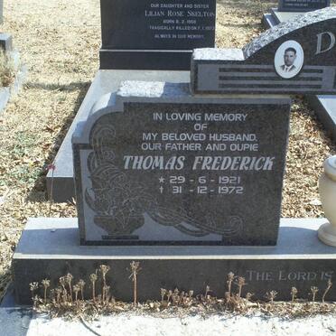 DREYER Thomas Frederick 1921-1972 &amp; Mary Kathleen 1916-200?  