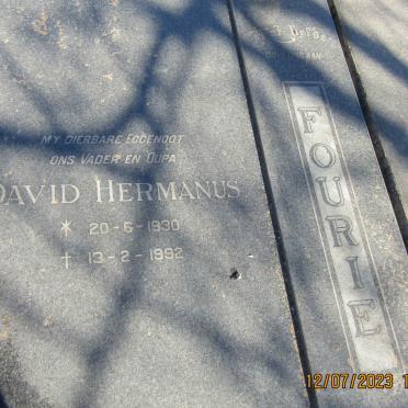 FOURIE David Hermanus 1930-1992 &amp; Anna Elizabeth 1932- _2