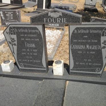 FOURIE Frank 1926-1990 &amp; Catharina Magrieta 1936-