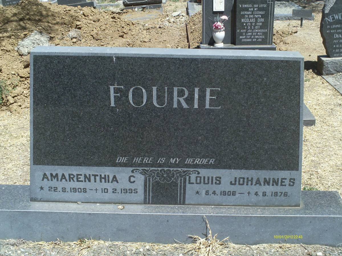 FOURIE Louis Johannes 1906-1976 &amp; Amarenthia C. 1908-1995