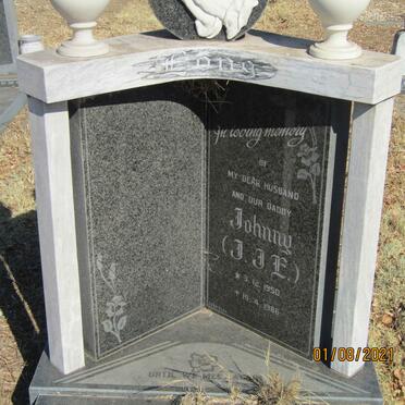 LONG J.J.E. 1950-1986