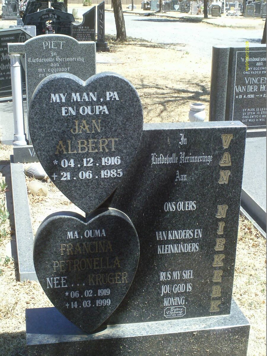 NIEKERK Jan Albert, van 1916-1985 &amp; Francina Petronella KRUGER 1919-1999