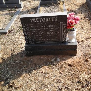 PRETORIUS Petrus Stephanus Jacobus 1941-1998 &amp; Johanna 1942-