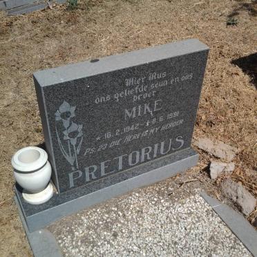 PRETORIUS Mike 1942-1991