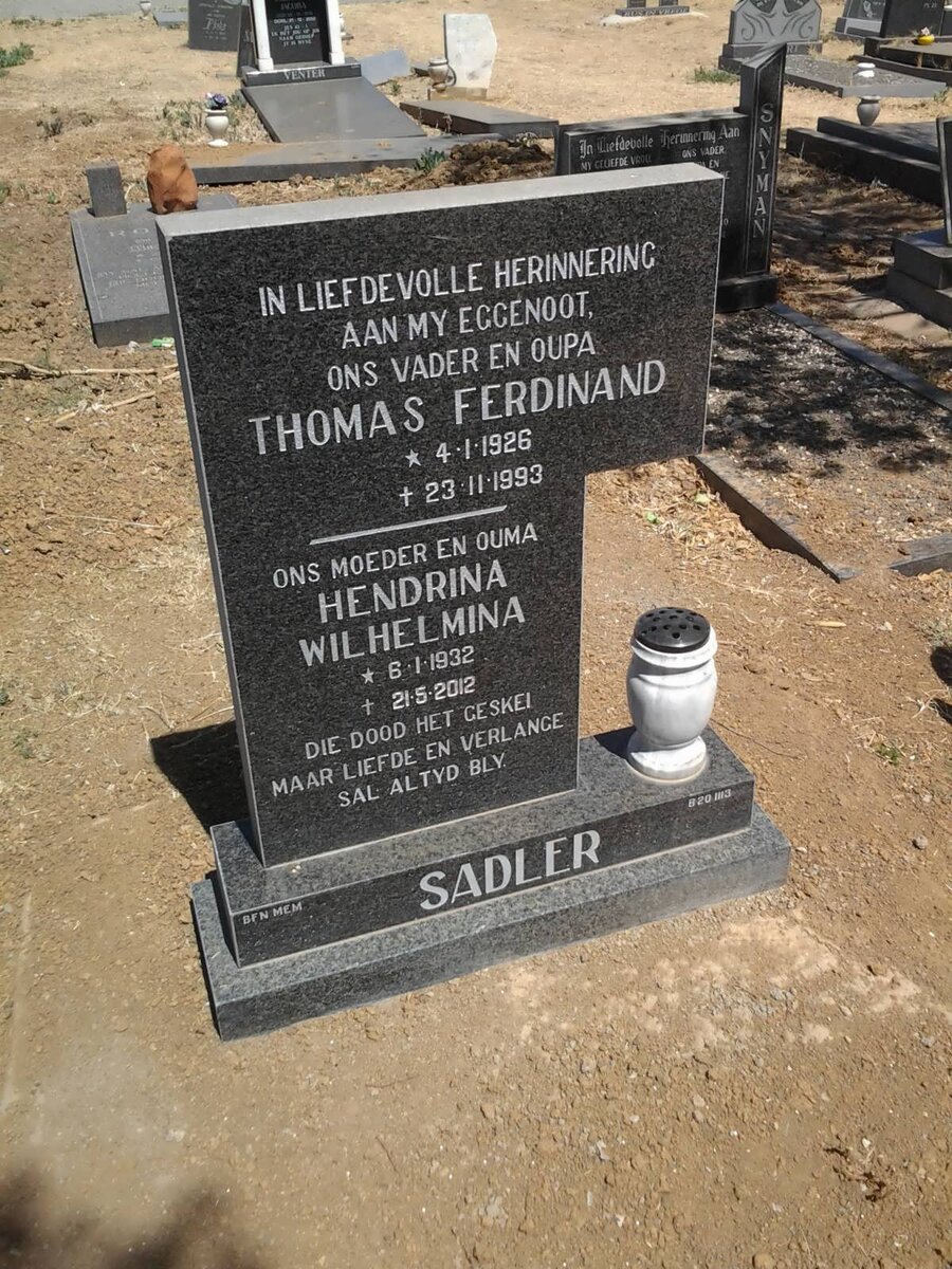 SADLER Thomas Ferdinand 1926-1993 &amp; Hendrina Wilhelmina 1932-2012