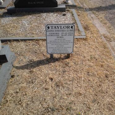 TAYLOR Gezina Dorathea nee LUBBE 1954-1983 