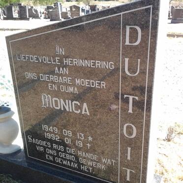 TOIT Monica, du 1949-1992 