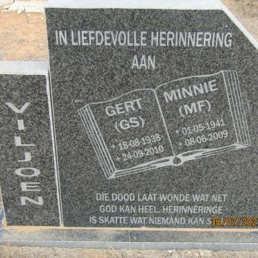 VILJOEN G.S. 1938-2010 &amp; M. F. 1941-2009