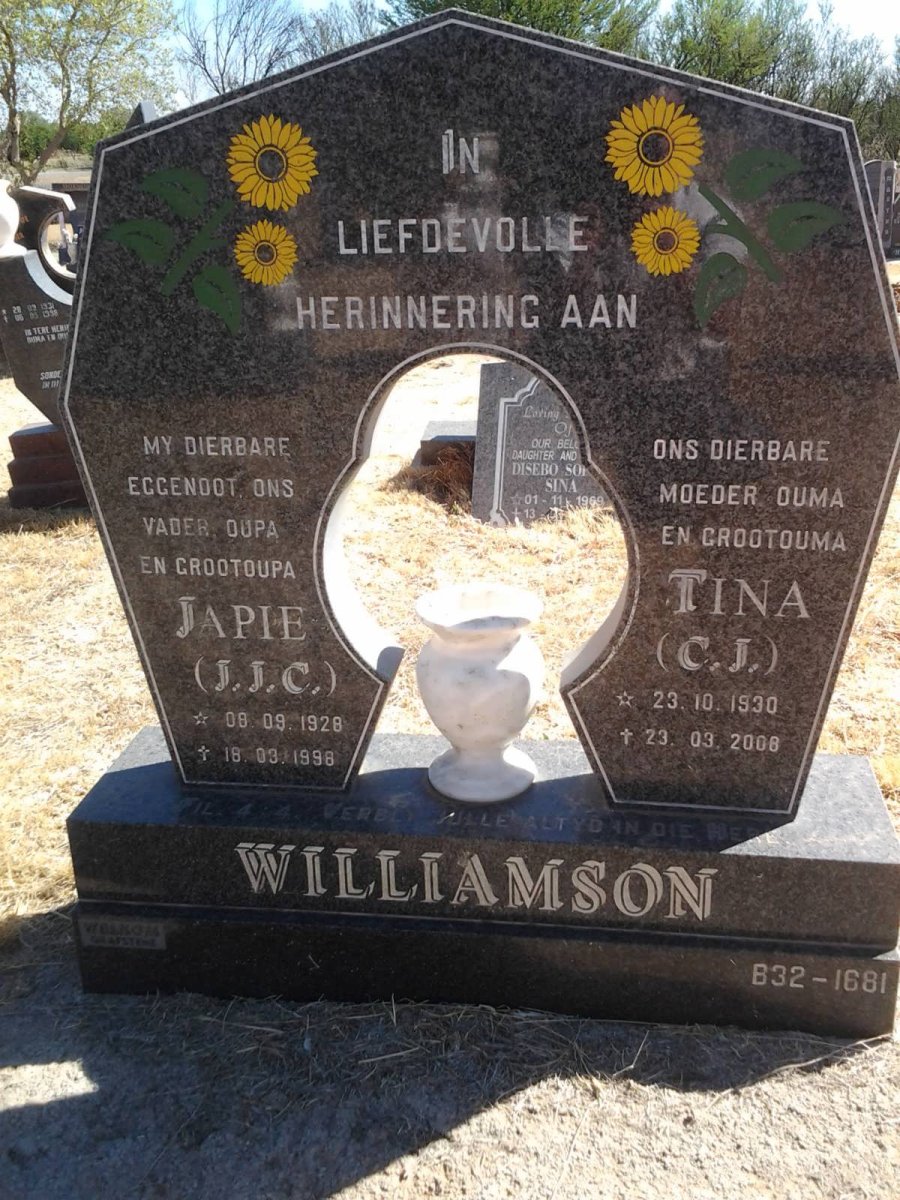 WILLIAMSON J.J.C. 1928-1996 &amp; C.J. 1930-2008