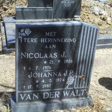WALT Nicolaas J., van der 1925-1976 &amp; Johanna J.P. 1924-1987