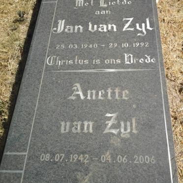 ZYL Jan, van 1940-1992 &amp; Anette 1942-2006