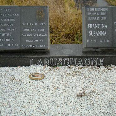 LABUSCHAGNE Pieter Jacobus 1949-1982 &amp; Francina Susanna 1950-2006