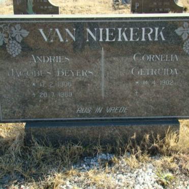NIEKERK Andries Jacobus Beyers, van 1906-1989 &amp; Cornelia Getruida 1902-