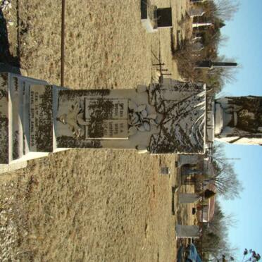 ODENDAAL S.W. 18??-1909 &amp; D.J. 1846-1910