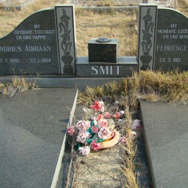 SMIT Andries Adriaan 1896-1954 &amp; Florence Evylina 1901-1997