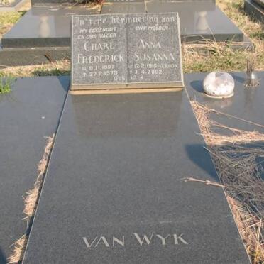 WYK Charl Frederick, van 1907-1979 &amp; Anna Susanna LE ROUX 1915-2002