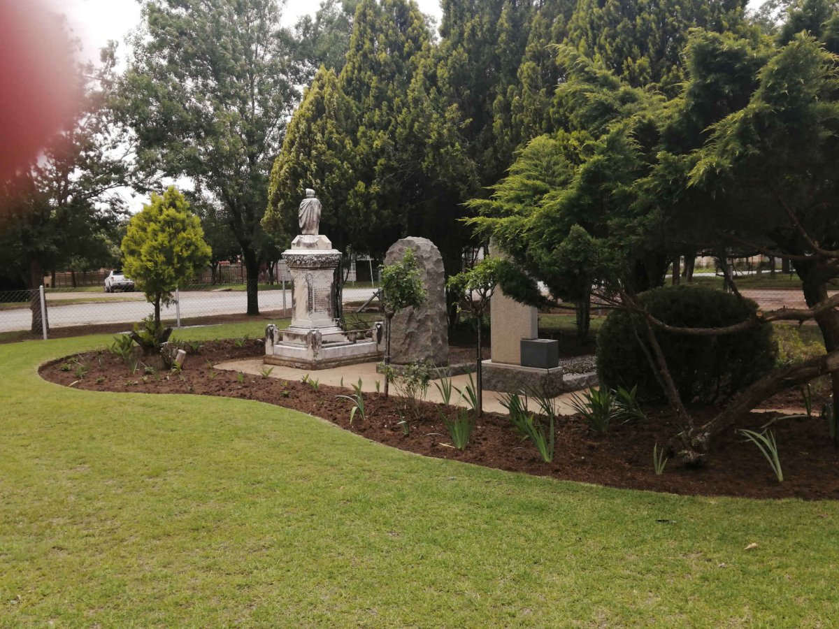 5. Cemetery overview / Begraafplaas oorsig