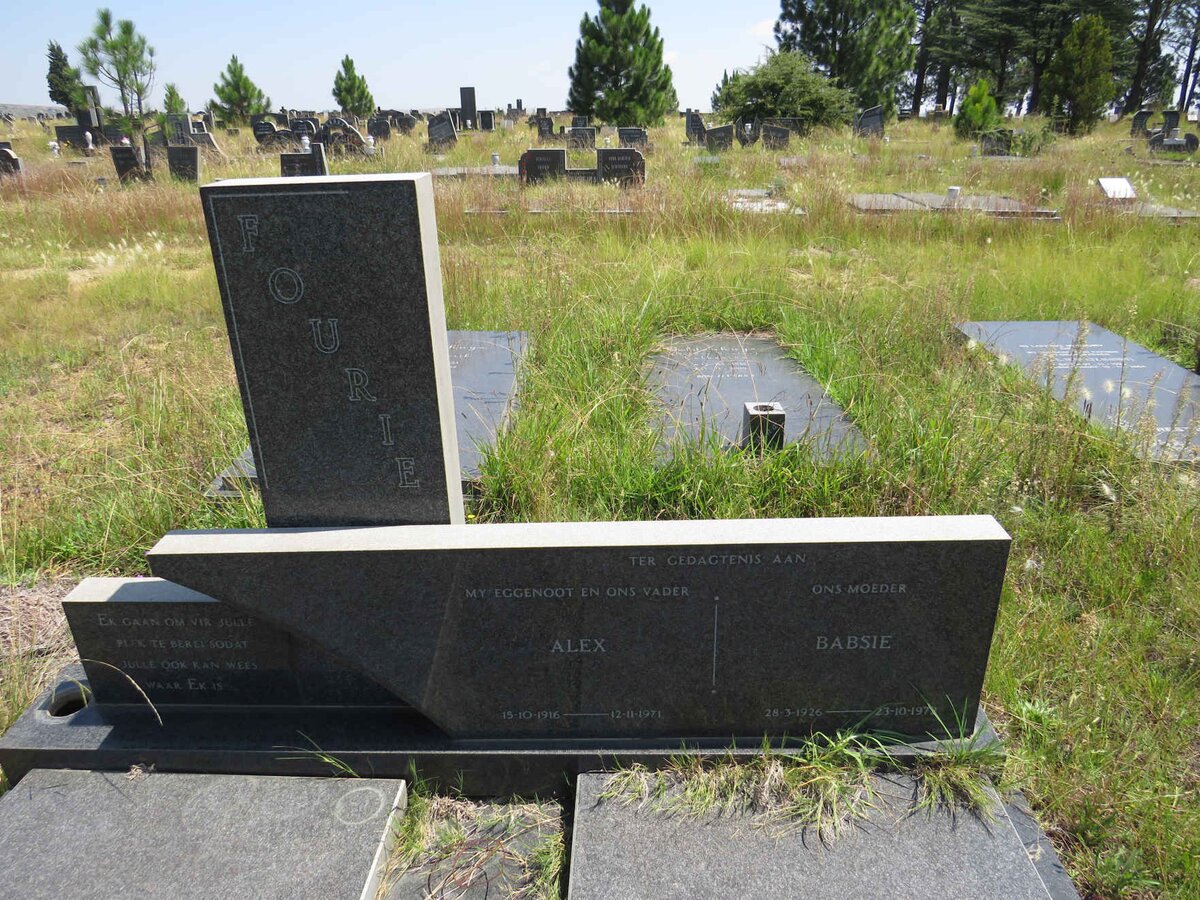 FOURIE Alex 1916-1971 & Babsie 1926-1972 _1