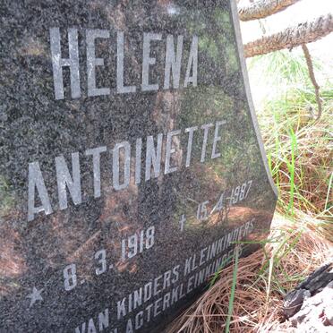 LOURENS Helena Antoinette nee OBERHOLZER 1918-1987