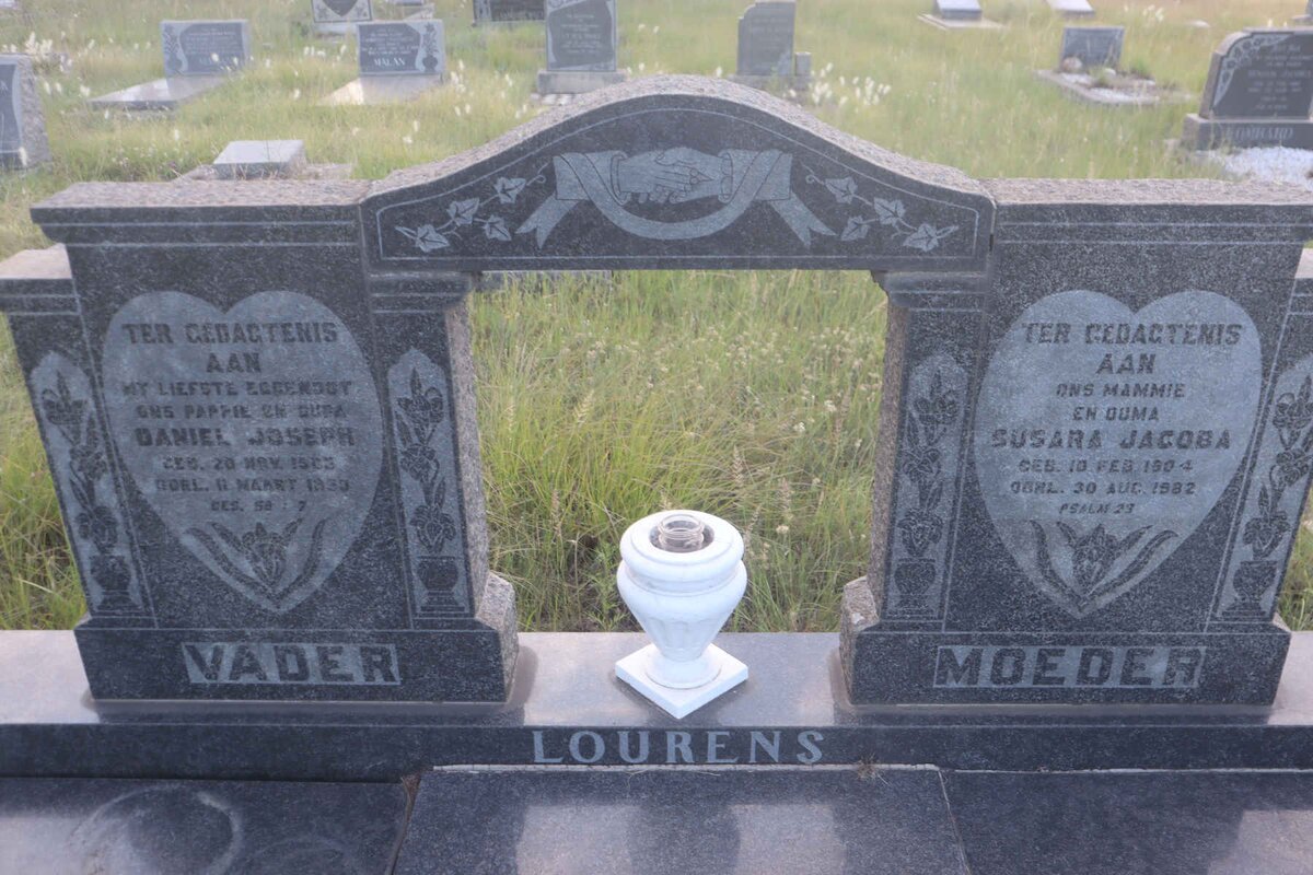 LOURENS Daniel Joseph 1903-1935 & Susara Jacoba 1904-1982