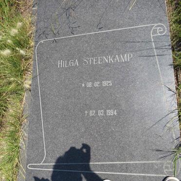 STEENKAMP Hilga 1925-1994