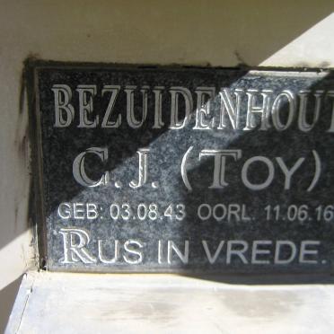 BEZUIDENHOUT C.J. 1943-2016