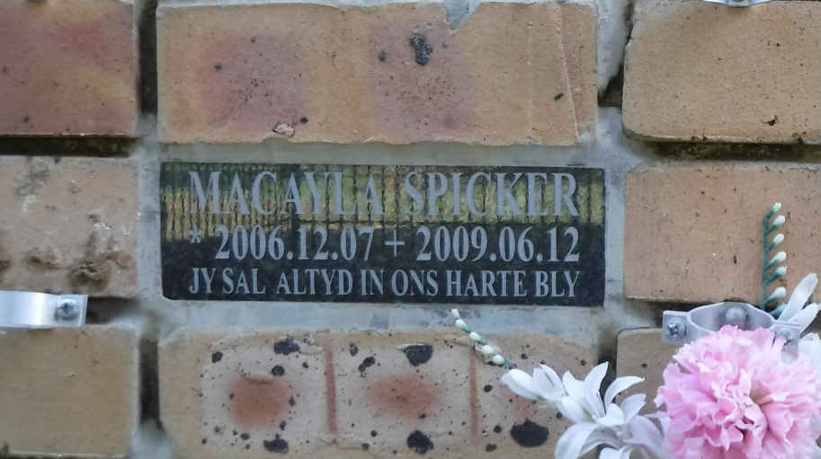 SPICKER Macayla 2006-2009