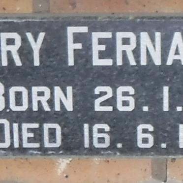 FERNANDES Mary 1913-1985