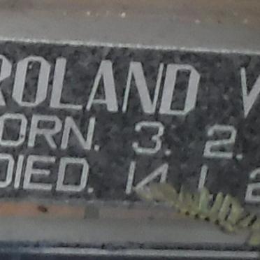 WHITE Roland 1928 - 2000