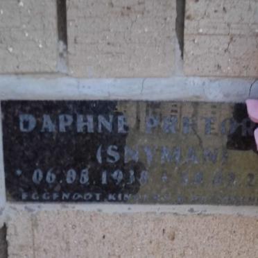 PRETORIUS Daphne nee SNYMAN 1938-2009