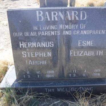 BARNARD Hermanus Stephen 1918-1986 &amp; Esme Elizabeth 1919-1986