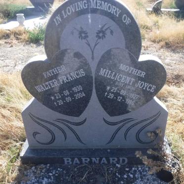 BARNARD Walter Francis 1930-2004 &amp; Millicent Joyce ADAMS 1927-1986