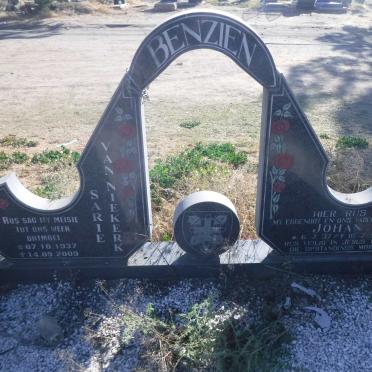 BENZIEN Johan 1937-1985 &amp; Sarie VAN NIEKERK 1937-2009